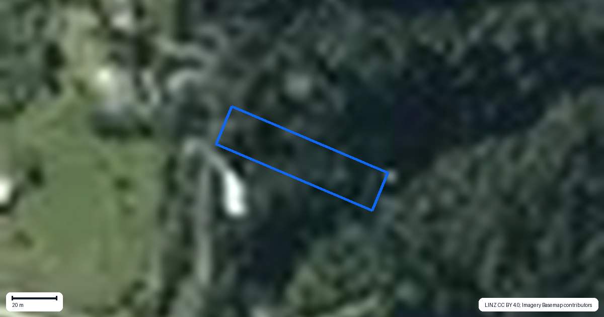 Property context map for 318 Forest Hill Road, Waiatarua, Auckland