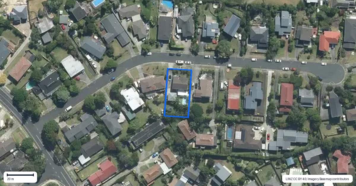 Property context map for 9 Montclair Rise, Browns Bay, Auckland