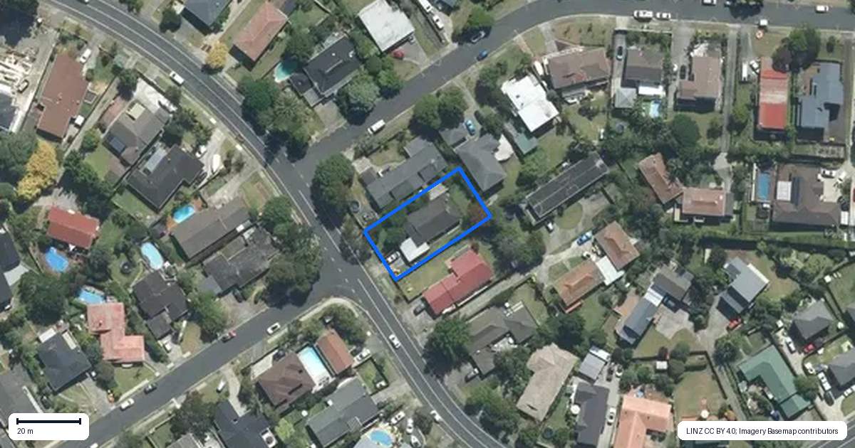 Property context map for 67 John Downs Drive, Browns Bay, Auckland
