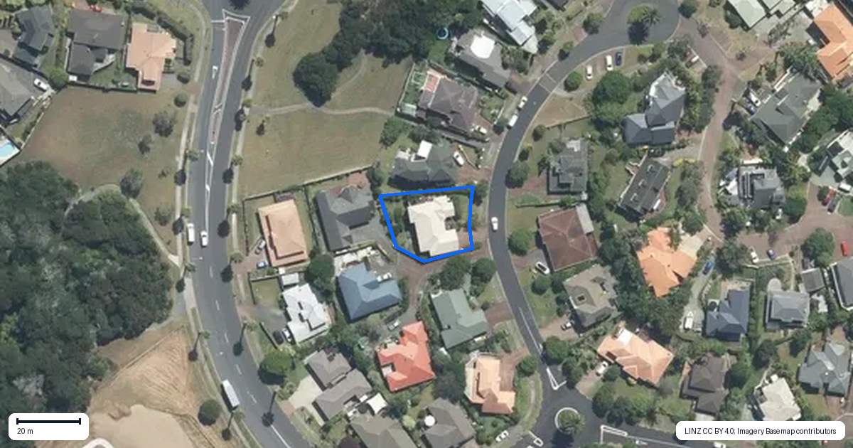 Property context map for 12 Tyrico Close, Unsworth Heights, Auckland