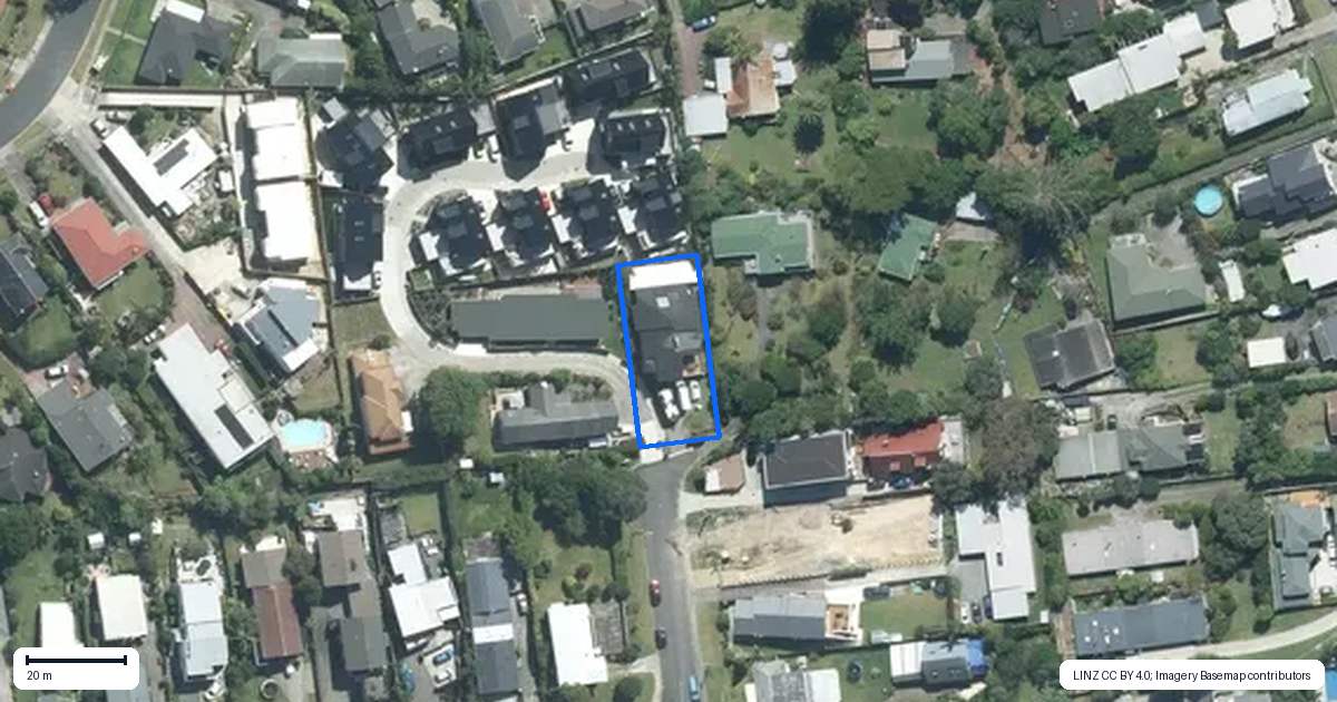 Property context map for 12 Orne Street, Torbay, Auckland