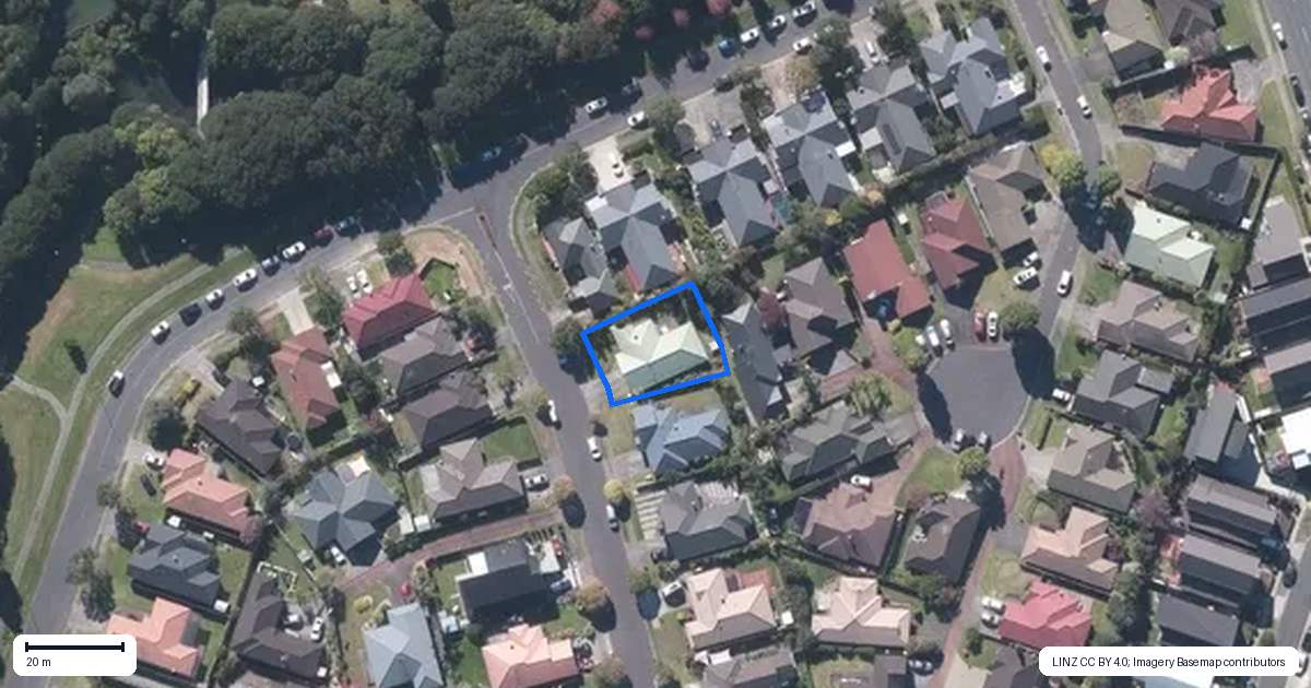 Property context map for 4 Arlose Place, Westgate, Auckland