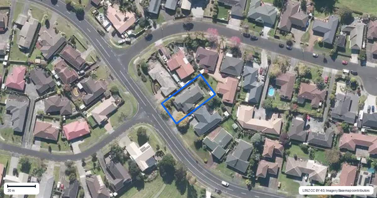 Property context map for 33 Golfland Drive, Golflands, Auckland