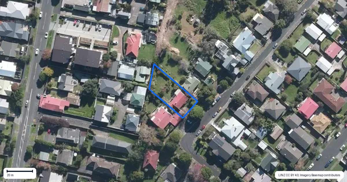 Property context map for 19 Benfield Avenue, Mount Albert, Auckland