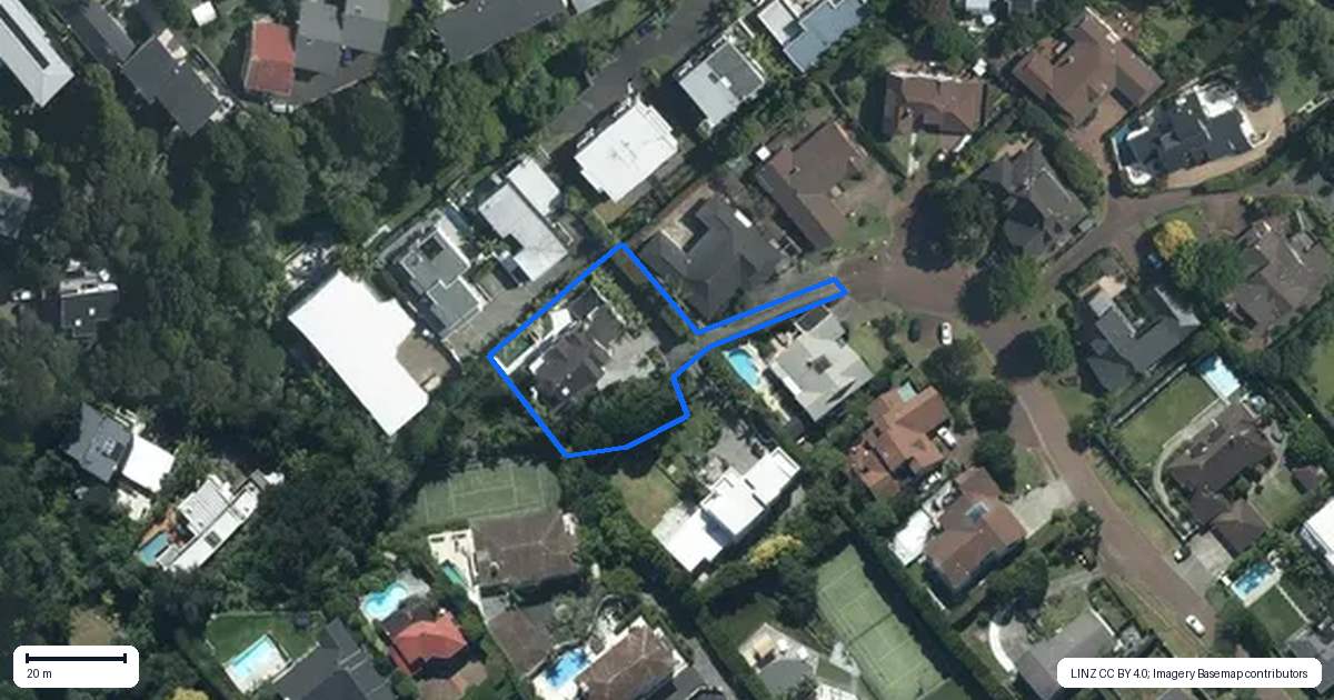 Property context map for 8B Wynsfield Garden, Saint Heliers, Auckland