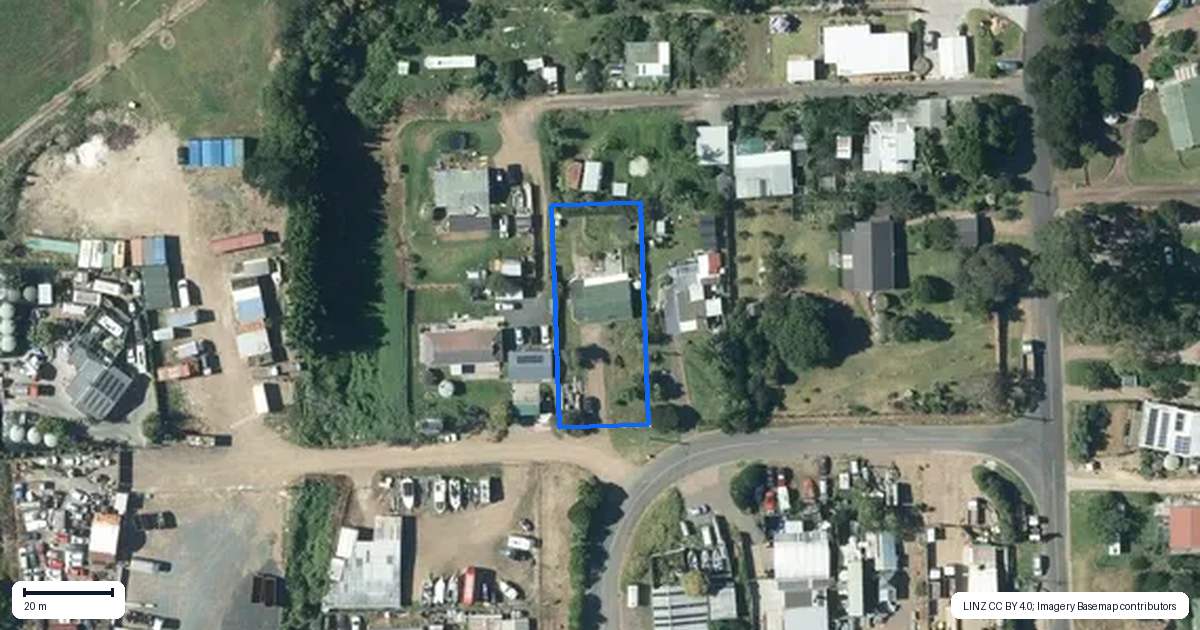 Property context map for 40 Tahi Road, Ostend, Waiheke Island