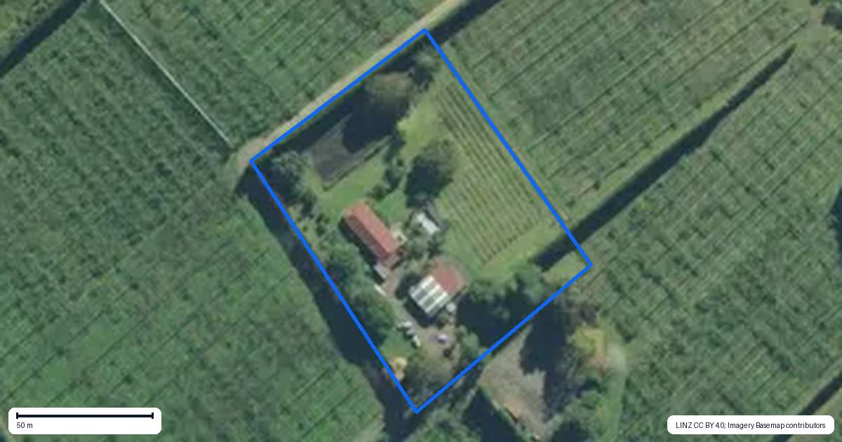 Property context map for 2374 State Highway 10, Waipapa