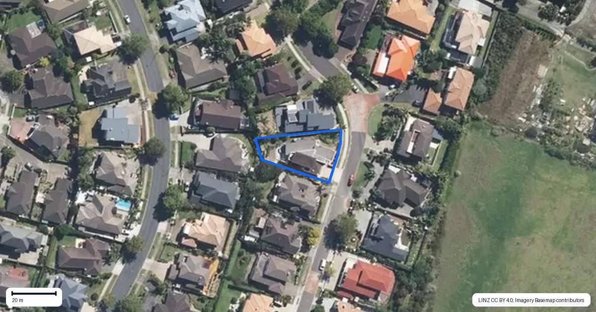 Property context map for 11 Brooke Ridge Rise, East Tamaki Heights, Auckland