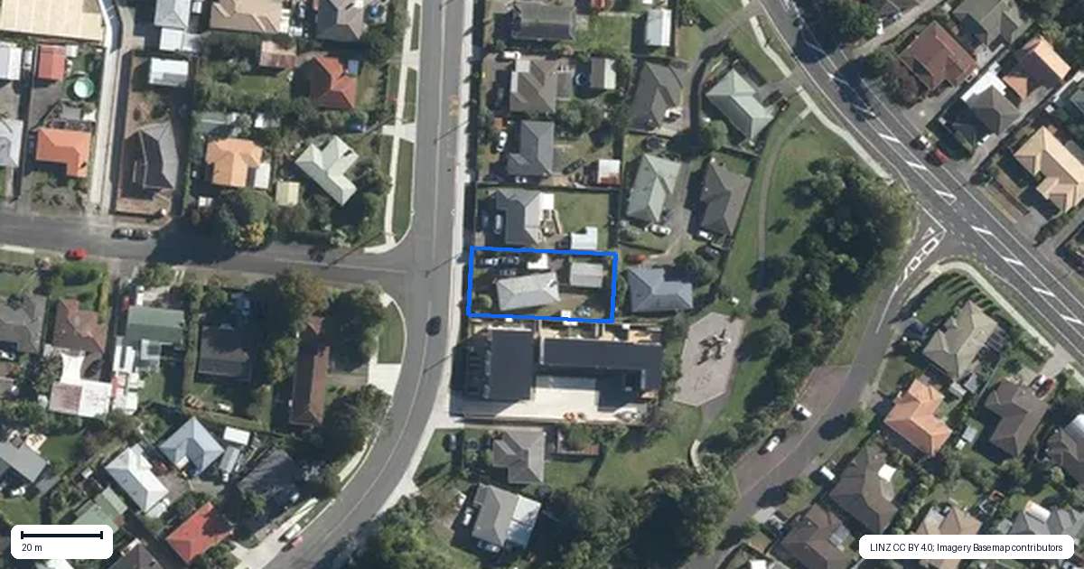 Property context map for 150 Metcalfe Road, Ranui, Auckland