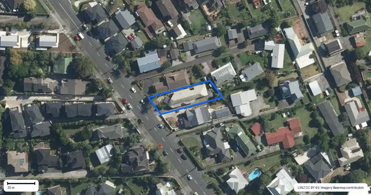 Property context map for 134 New Windsor Road, New Windsor, Auckland