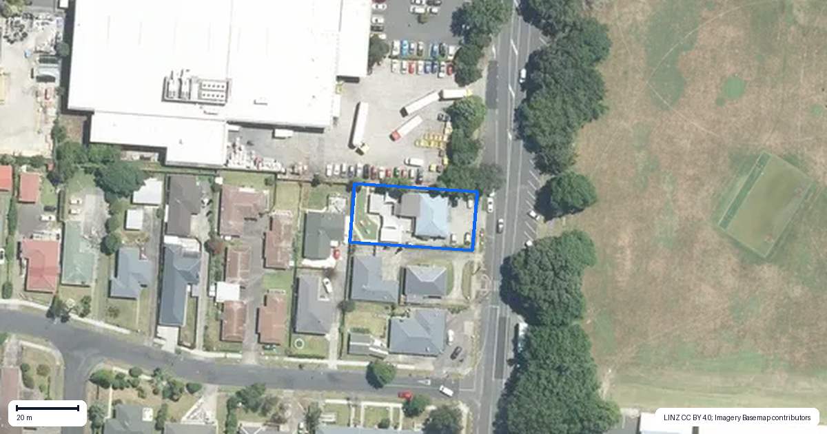 Property context map for 103 Queen Street, Pukekohe