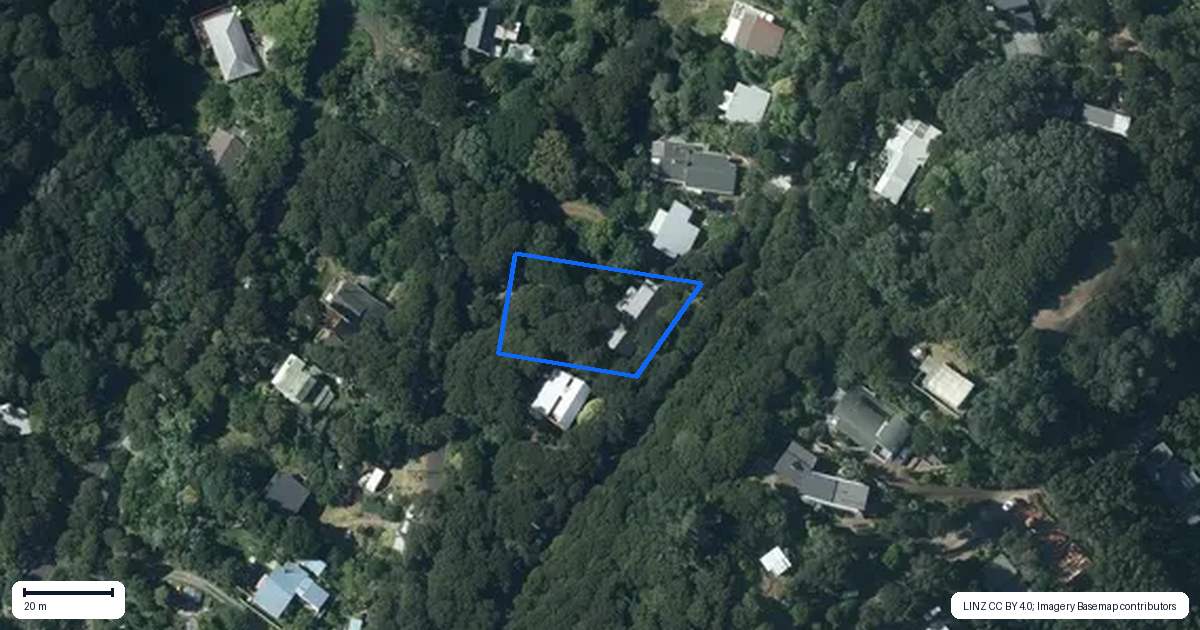 Property context map for 4 Watson Road, Omiha, Waiheke Island