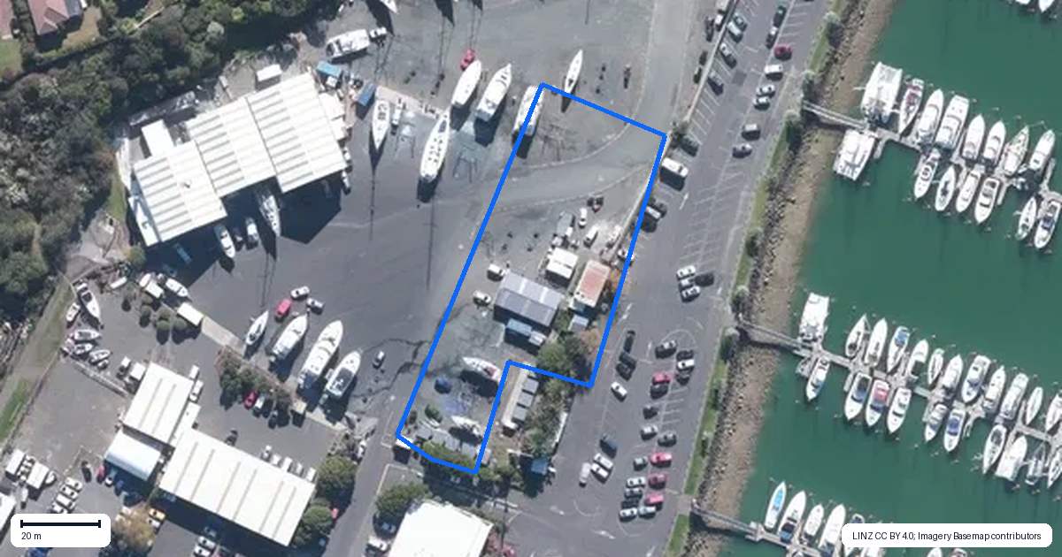 Property context map for 18 Clearwater Cove, West Harbour, Auckland