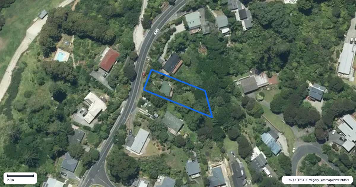Property context map for 680 South Titirangi Road, Titirangi, Auckland