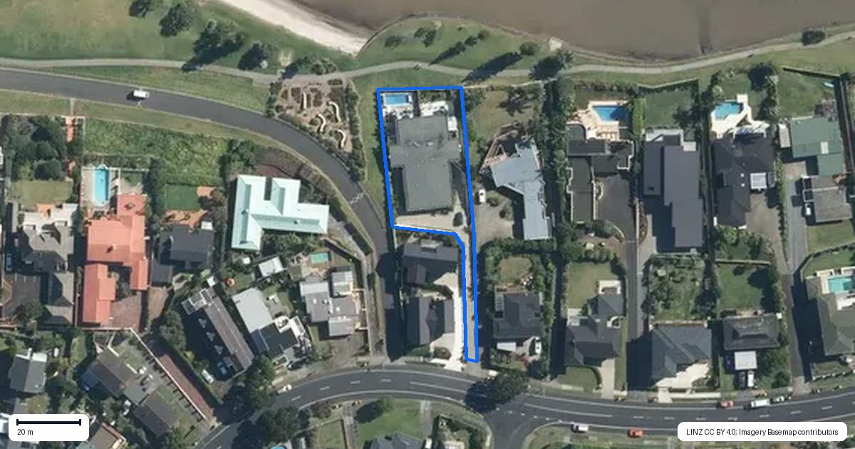 Property context map for 2/42 Bramley Drive, Farm Cove, Auckland