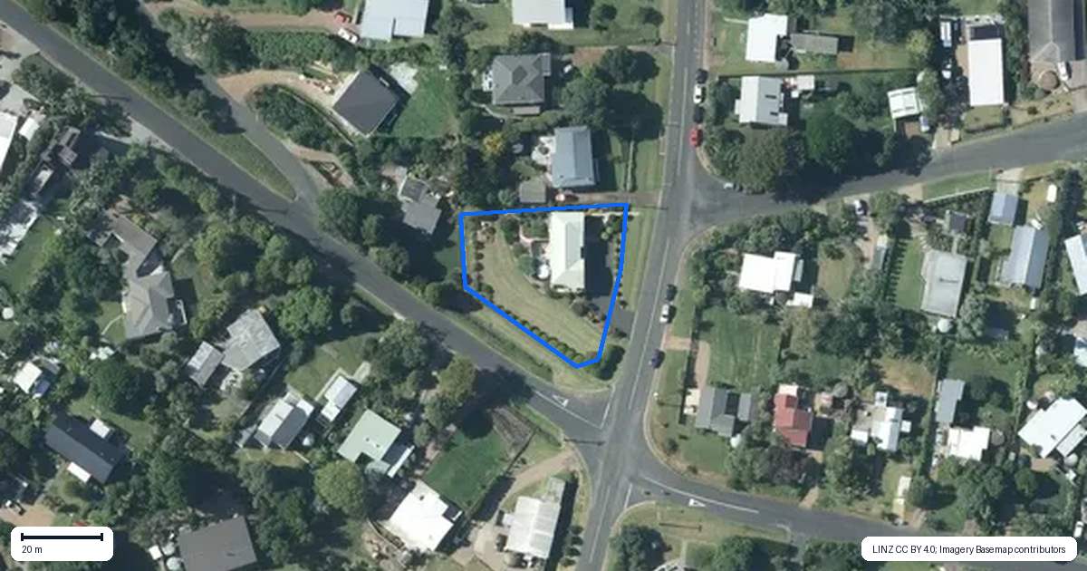 Property context map for 27 Tui Street, Oneroa, Waiheke Island