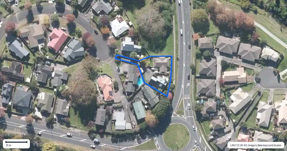 Property context map for 1/27 Lochend Place, Highland Park, Auckland