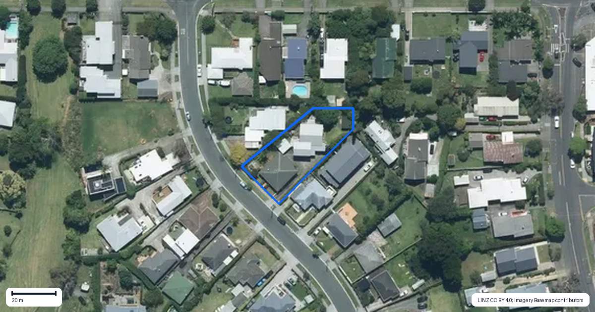 Property context map for 6A Paddington Street, Glen Innes, Auckland