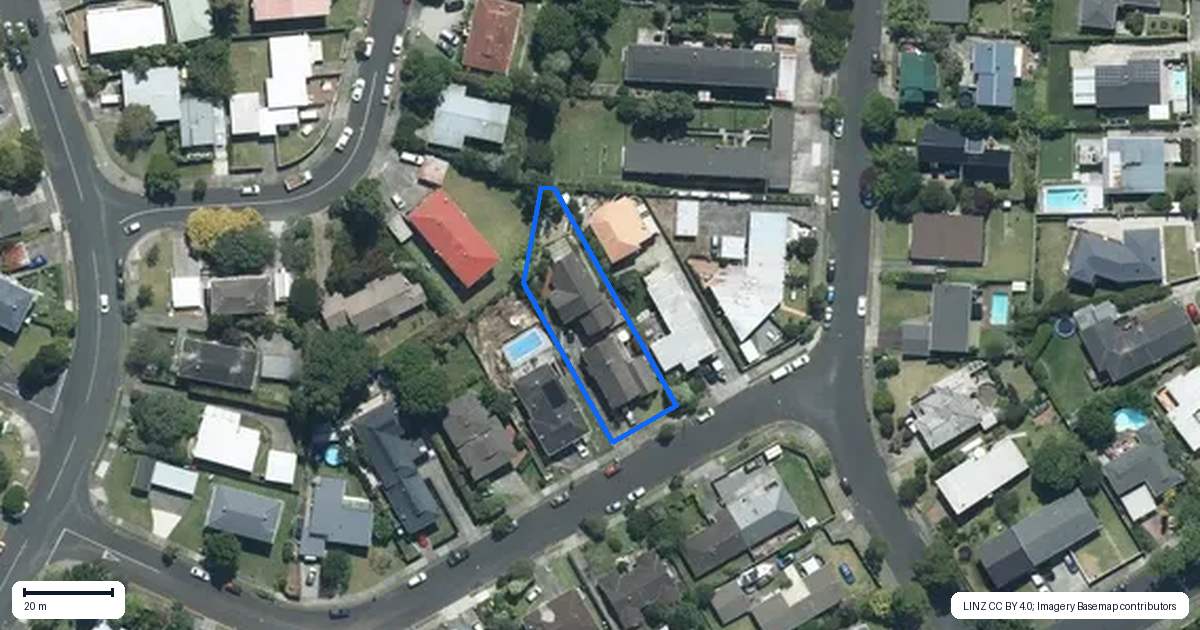 Property context map for 12A Steele Street, Meadowbank, Auckland