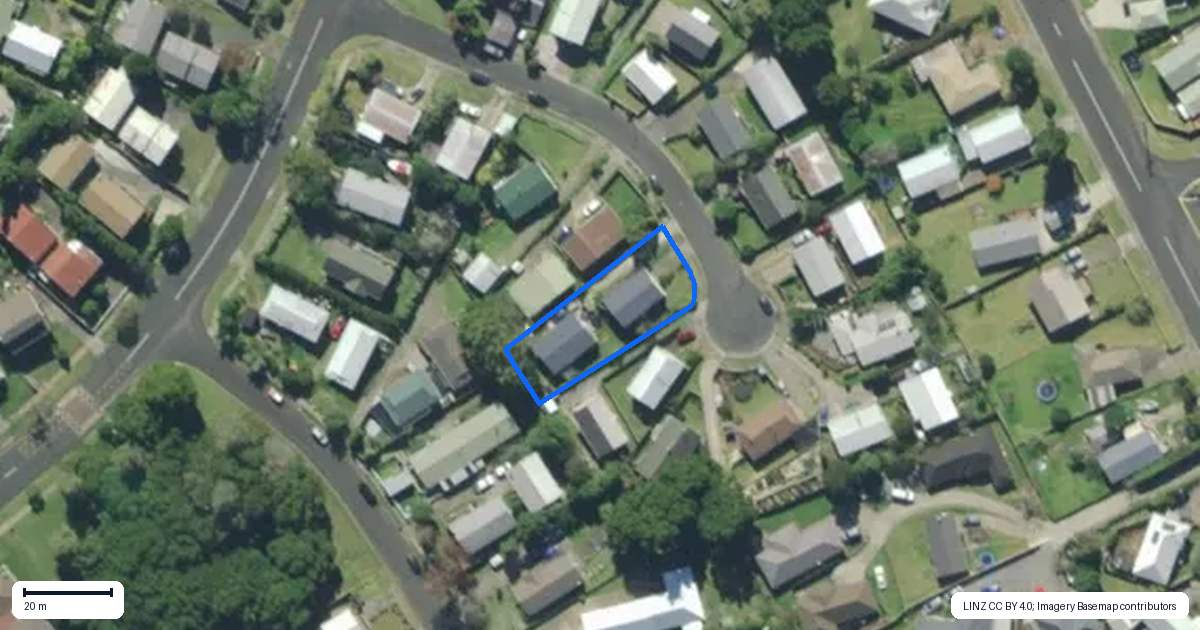 Property context map for 7A Logan Place, Te Kamo, Whangarei