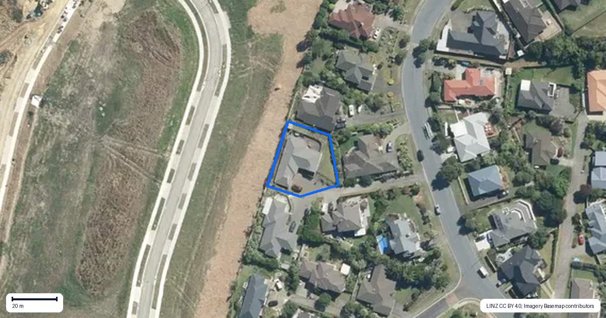 Property context map for 41 Roberta Crescent, Orewa