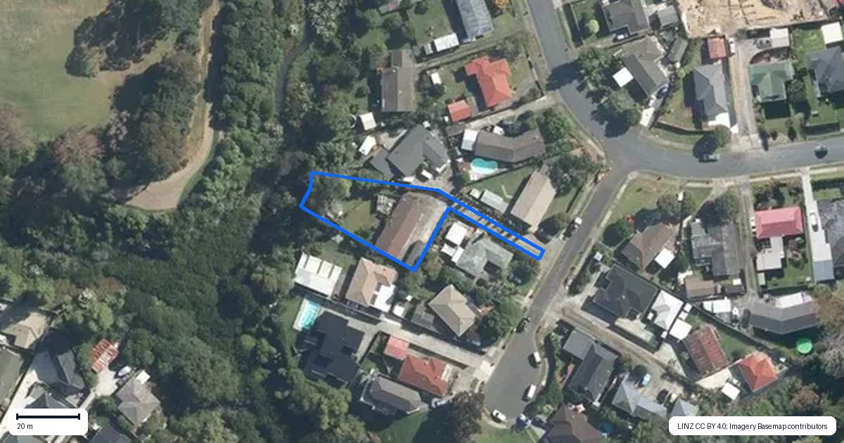 Property context map for 5 Pixie Place, Pakuranga Heights, Auckland