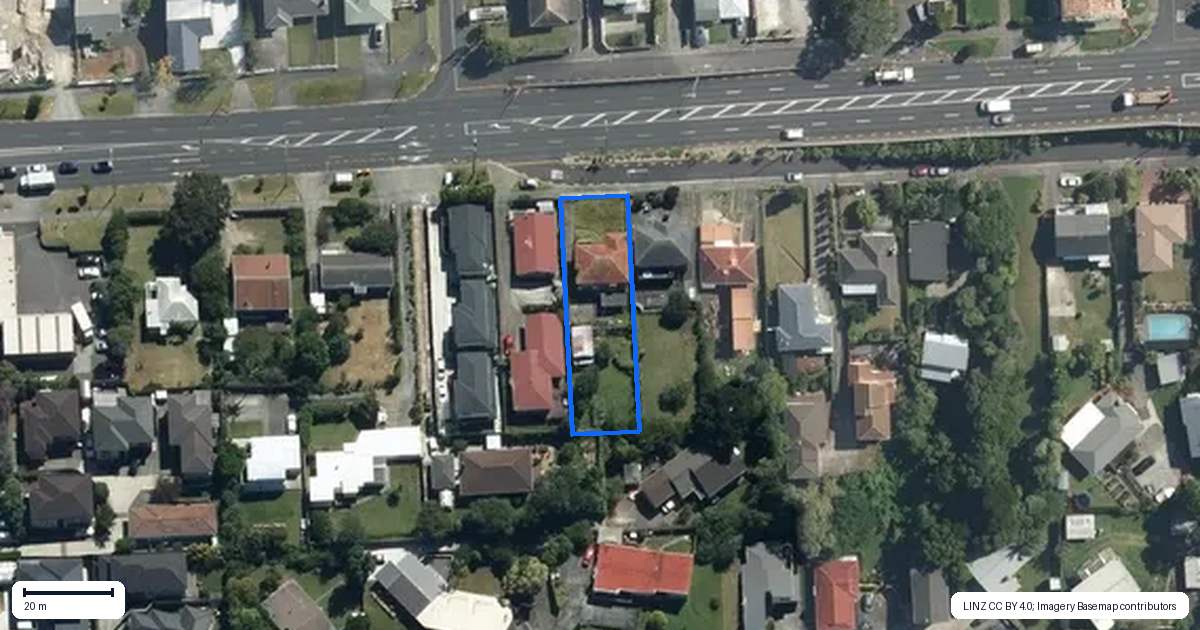 Property context map for 25 Tiverton Road, Avondale, Auckland
