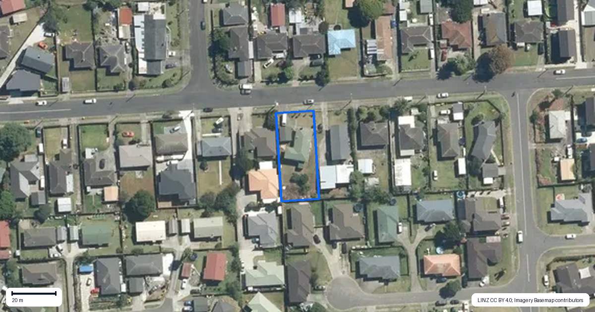 Property context map for 37 Plumley Crescent, Mangere, Auckland