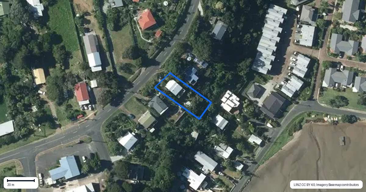 Property context map for 29 Ostend Road, Ostend, Waiheke Island