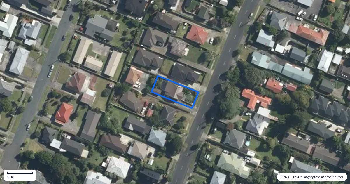 Property context map for 30 Wattle Street, New Lynn, Auckland