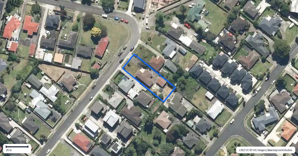Property context map for 62 McLean Avenue, Papatoetoe, Auckland