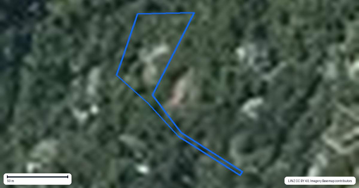 Property context map for 195A Scenic Drive, Titirangi, Auckland