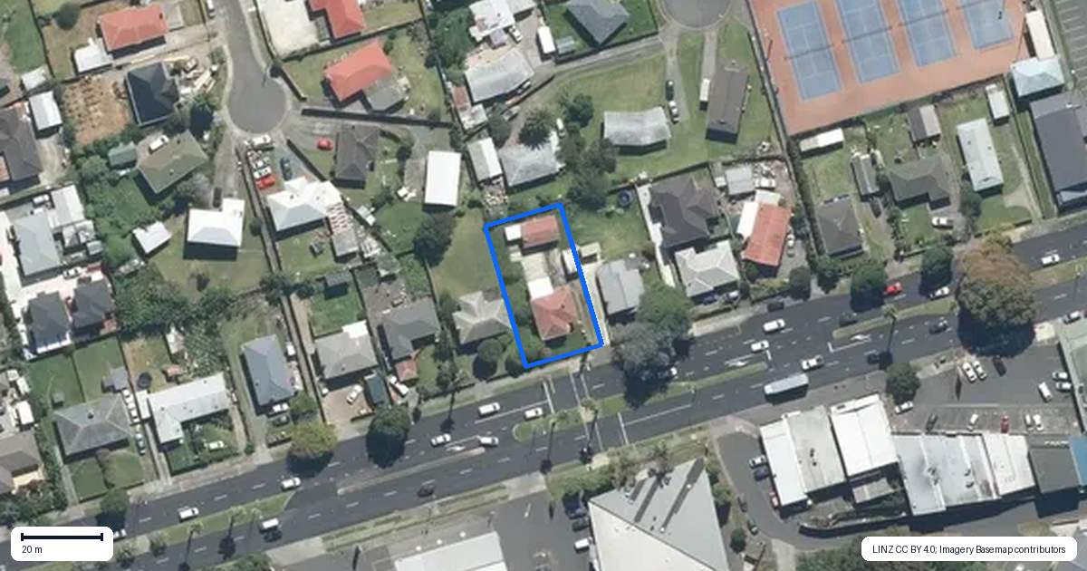 Property context map for 222 East Tamaki Road, Otara, Auckland