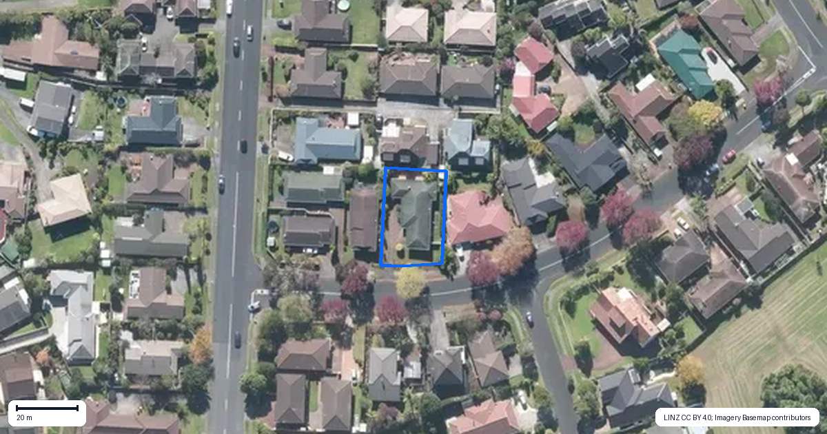 Property context map for 2 Merino Avenue, Somerville, Auckland