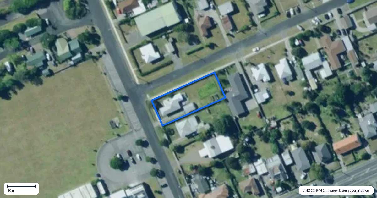 Property context map for 19 Onslow Street, Dargaville