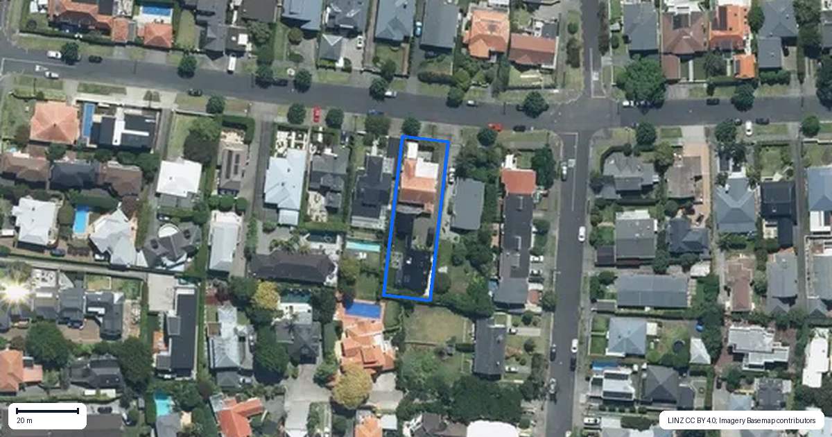 Property context map for 11 Dell Avenue, Remuera, Auckland