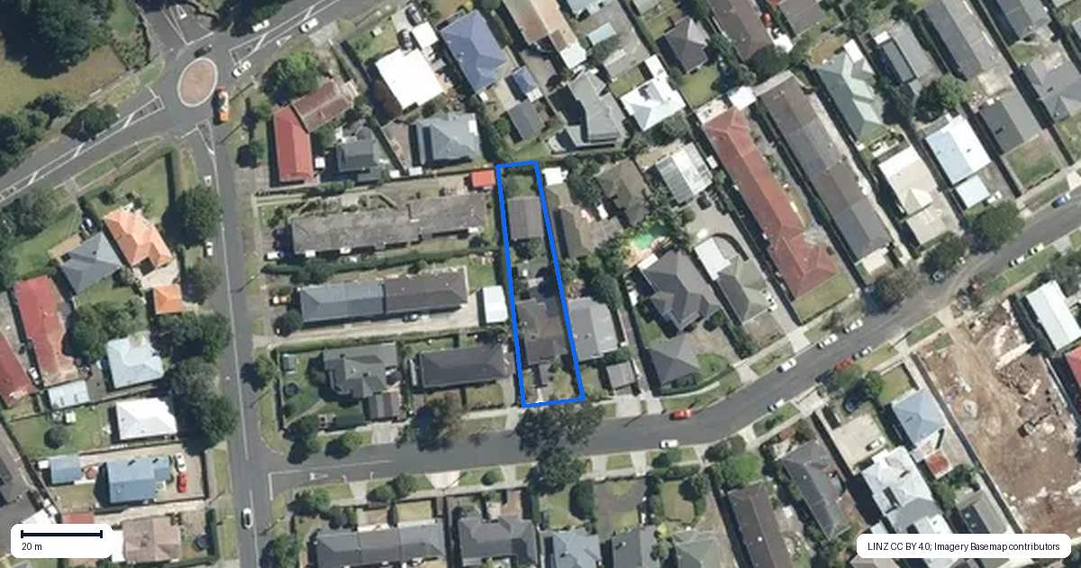 Property context map for 2 Amaru Road, One Tree Hill, Auckland