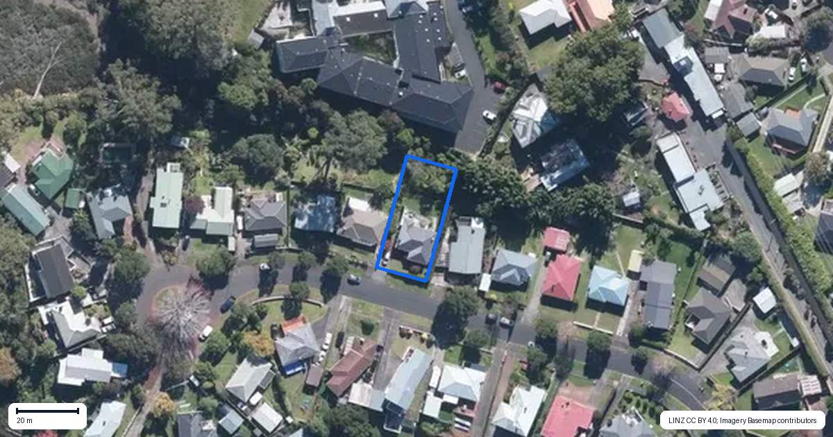 Property context map for 19 Te Wiata Place, Avondale, Auckland