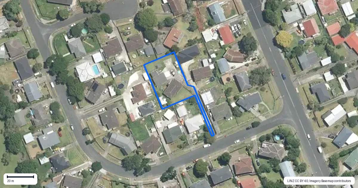 Property context map for 50 Hobart Crescent, Wattle Downs, Auckland