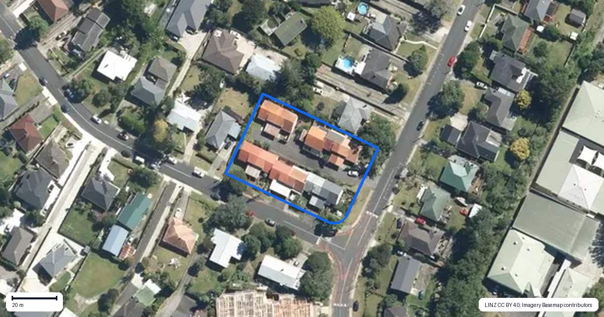 Property context map for 3 Dolbear Street, Titirangi, Auckland