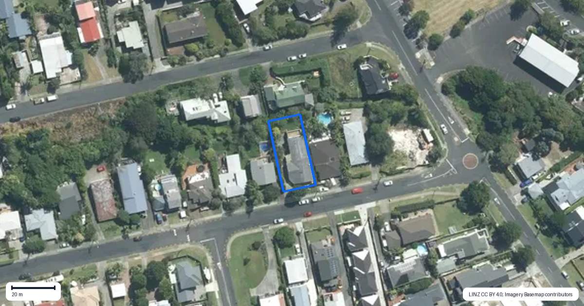Property context map for 89 Saddleback Rise, Murrays Bay, Auckland