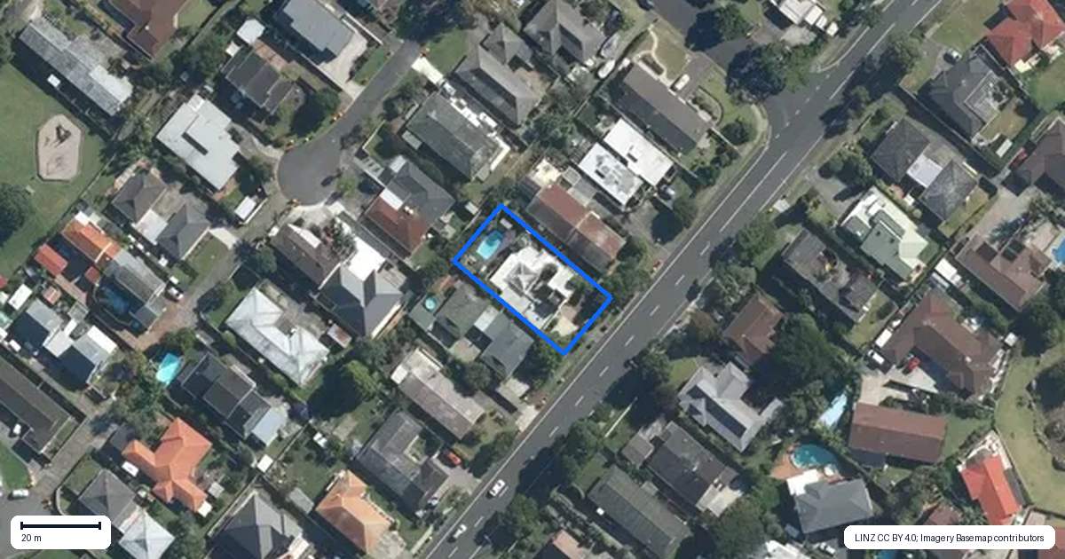 Property context map for 25 Prince Regent Drive, Half Moon Bay, Auckland