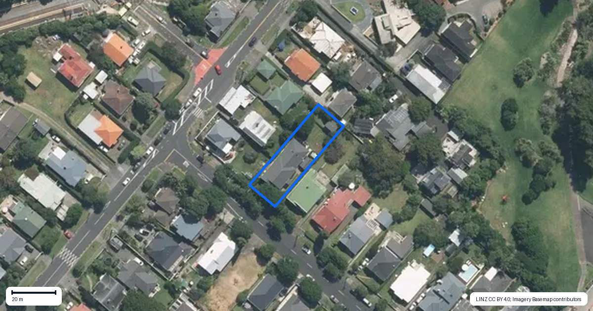 Property context map for 27 Wairere Avenue, Mount Albert, Auckland