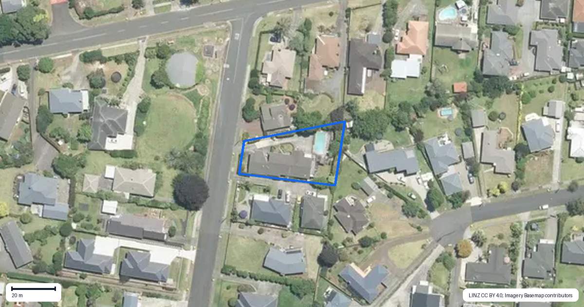 Property context map for 4 Anzac Road, Pukekohe