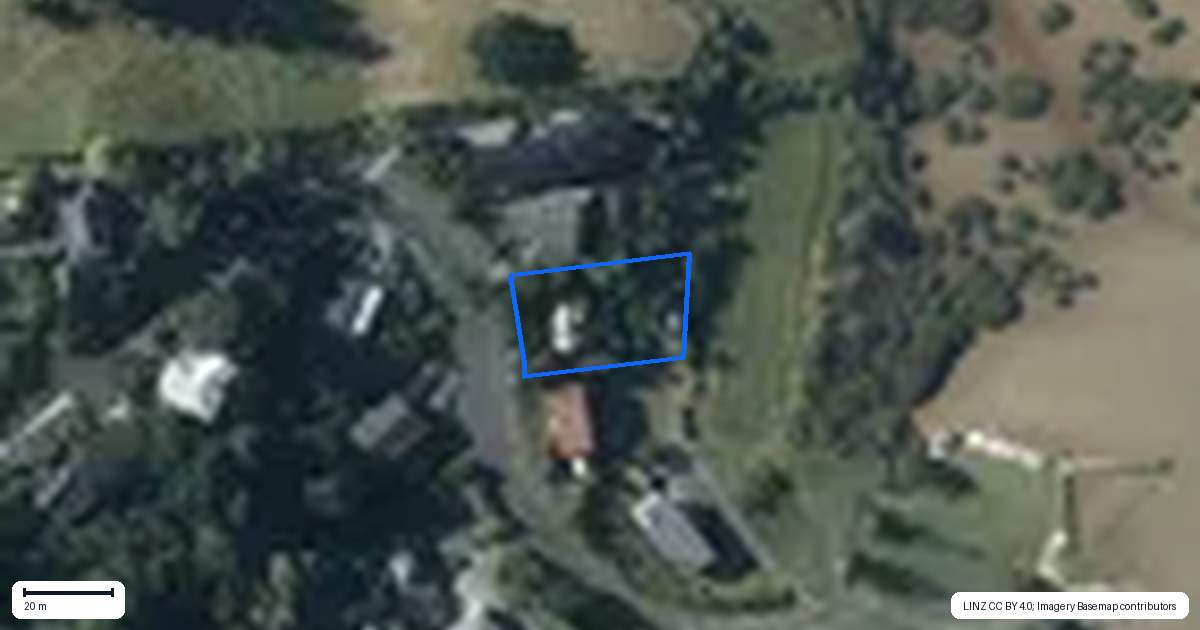 Property context map for 15 Martin Road, Matakana