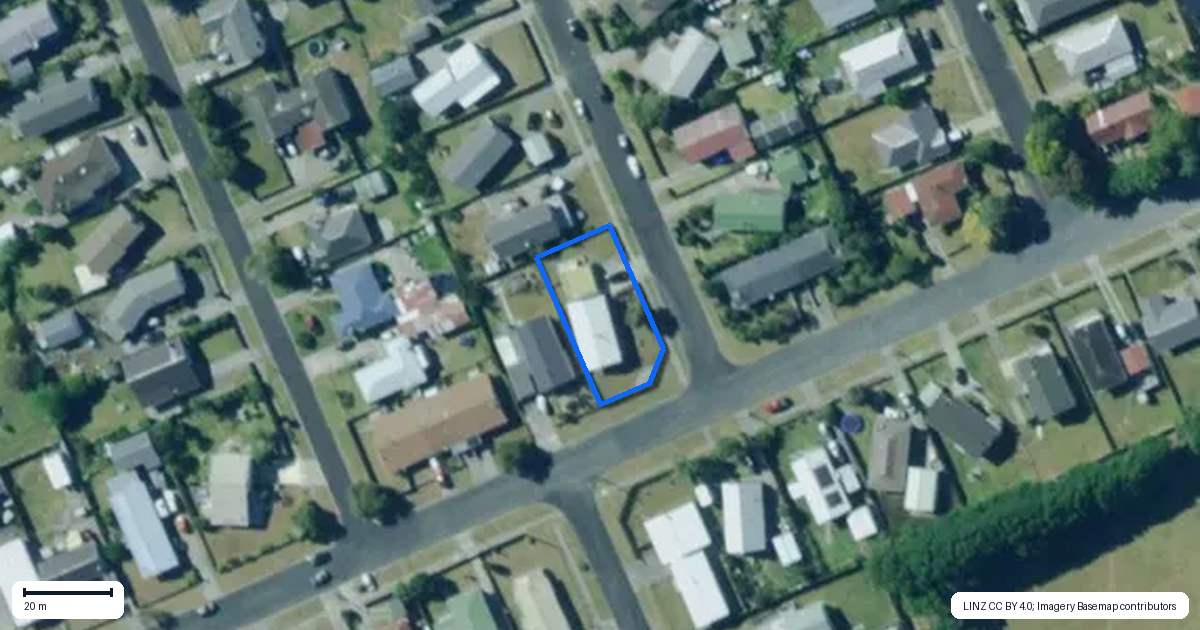 Property context map for 2 Second Avenue, Dargaville