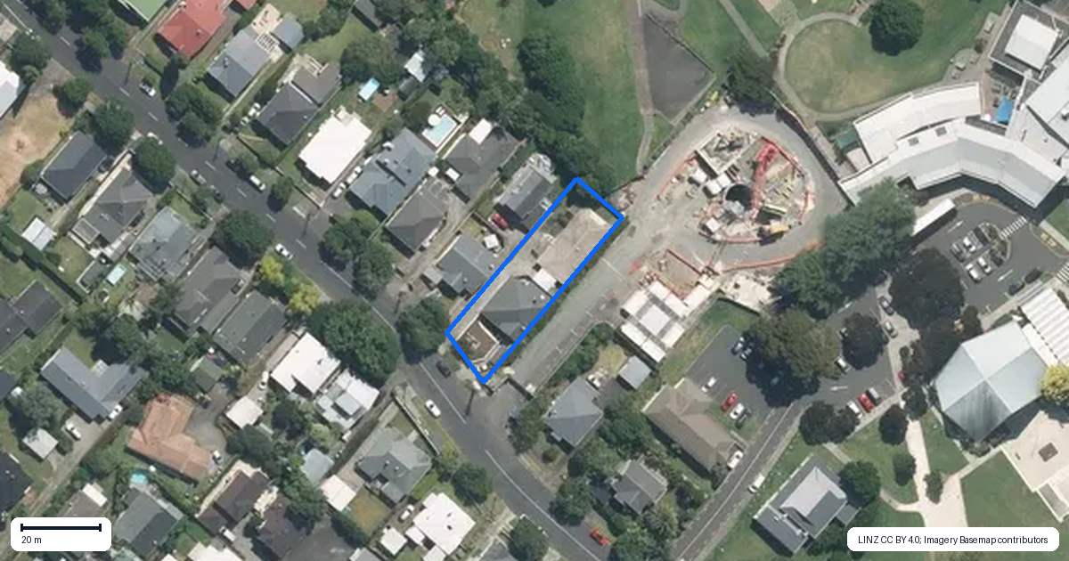 Property context map for 9 Wairere Avenue, Mount Albert, Auckland