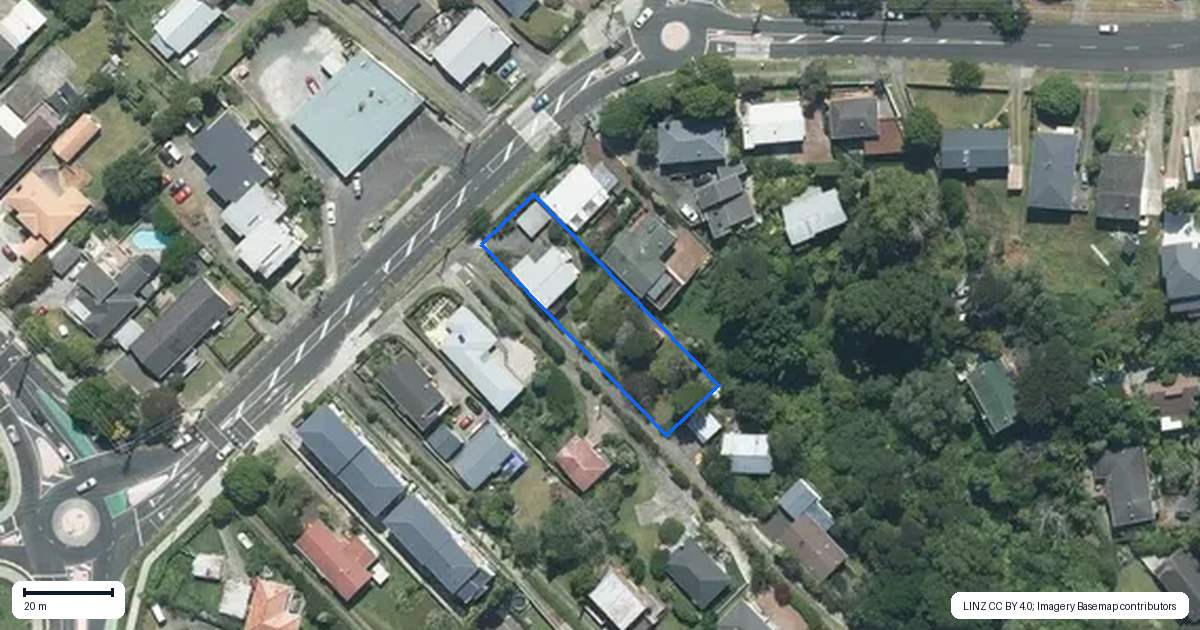 Property context map for 17 Coronation Road, Hillcrest, Auckland
