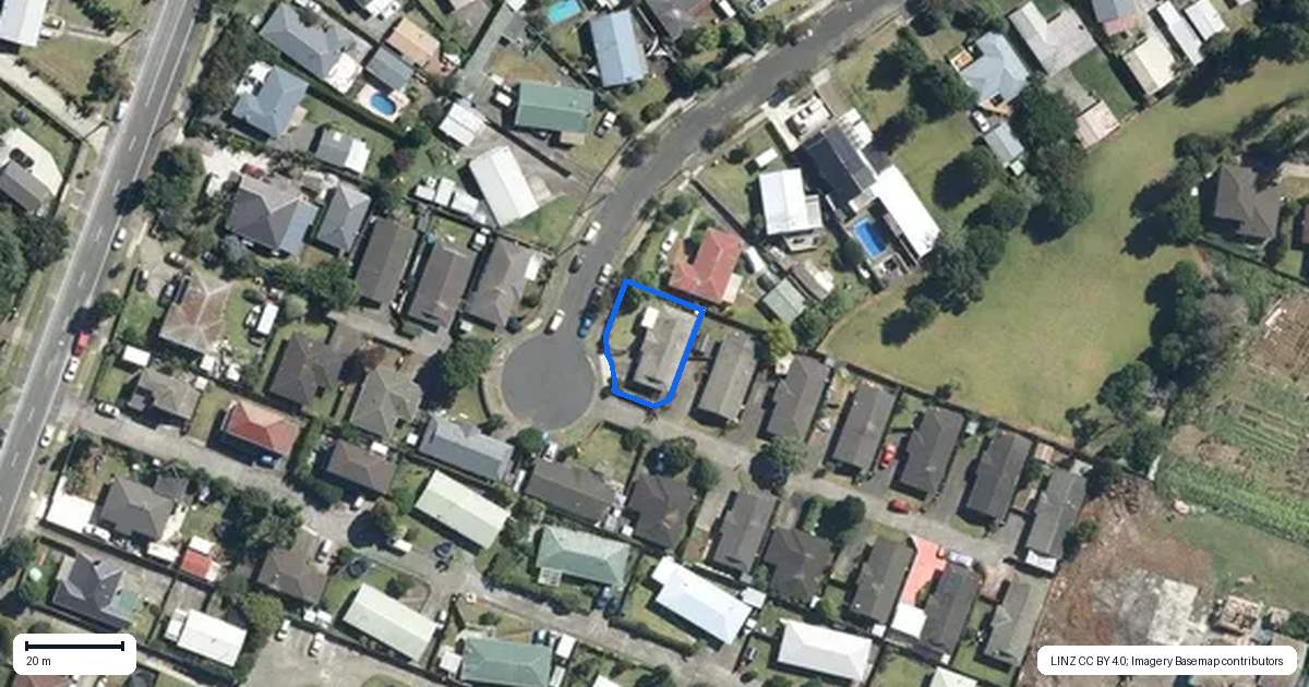 Property context map for 21 Koru Street, Mangere Bridge, Auckland