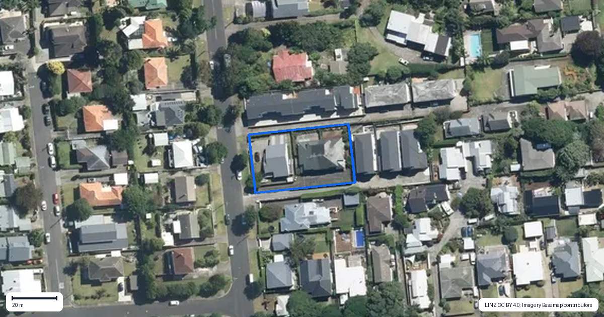 Property context map for 35 Mariri Road, Onehunga, Auckland